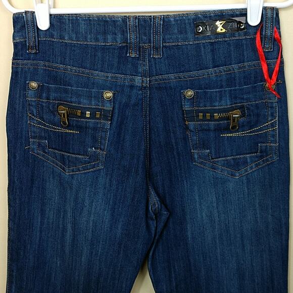 Xian Zilu Highrise Bootcut Jeans with Seaming Detail size 30 - Picture 5 of 7